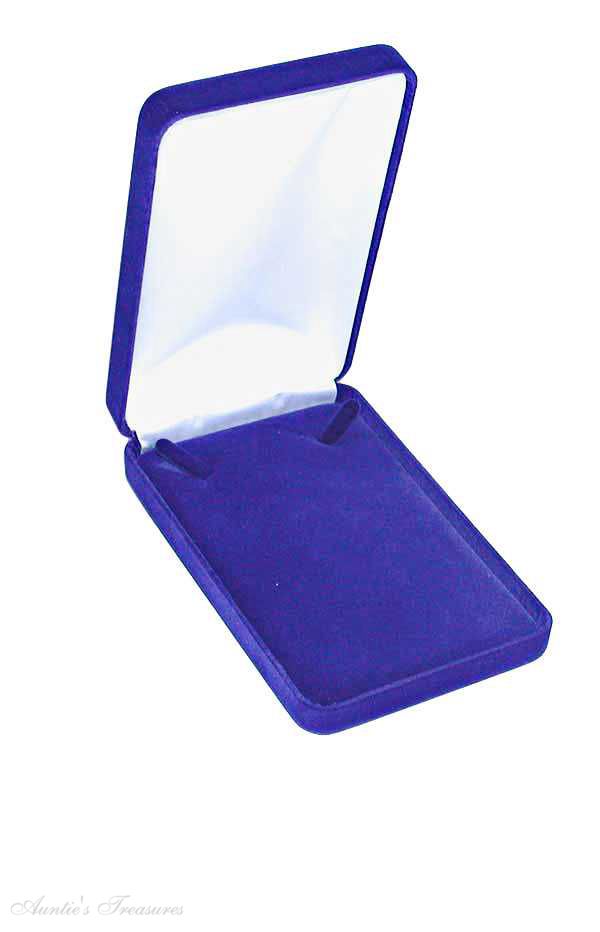 Deluxe Blue Velvet Necklace Jewelry Gift Box Deluxe Blue Velvet Necklace Jewelry Gift Box