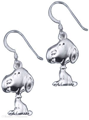 Unique Peanuts Innocent Snoopy Earrings