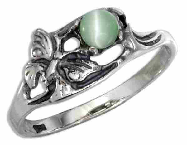 Butterfly Green Cateye Ring Butterfly Green Cateye Ring
