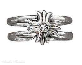 Cross Toe Ring