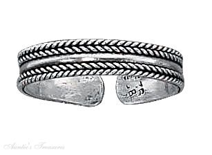 Large Plus Size Herringbone Edging Toe Ring