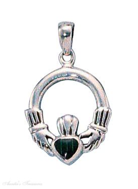 Claddagh Malachite Pendant