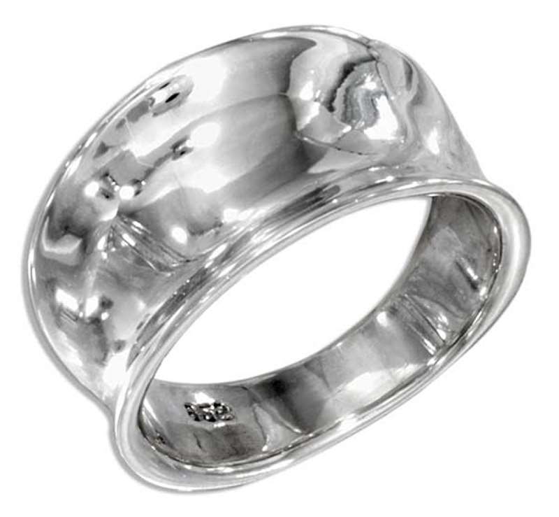 Concave Band Ring