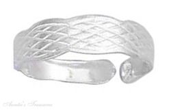 Snake Skin Toe Ring