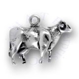3D Detailed Cow Charm