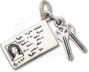 3D Drivers License With A Set Of Keys Charm