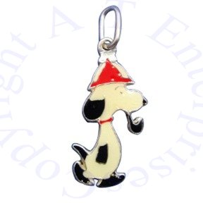 Vintage Sherlock Holmes Snoopy Full Bodied Enameled Character Charm - Click Image to Close