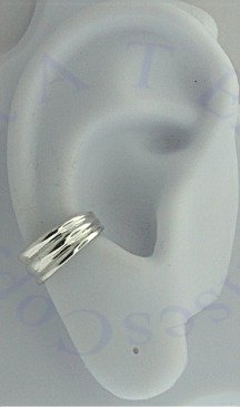 Left Or Right Nonpiercing Graduated Plain Three Ribbed Band Ear Cuff - Click Image to Close