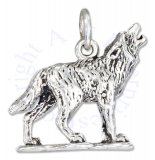 3D Howling Wolf Dog Charm