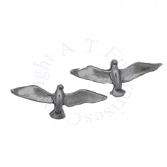 Soaring Sea Gull Post Earrings - Click Image to Close