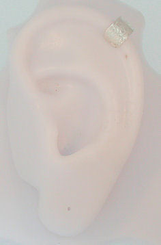 Left Or Right Nonpiercing Mini Flat Floral Flower Band Upper Ear Cuff Left Or Right Nonpiercing Mini Flat Floral Flower Band Upper Ear Cuff