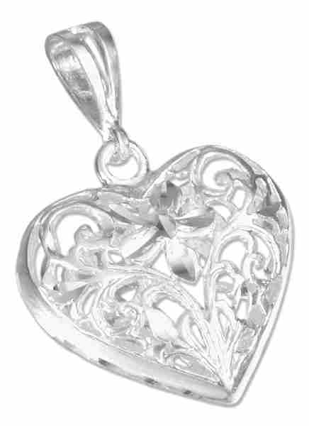 25mm Filigree Heart Pendant 25mm Filigree Heart Pendant