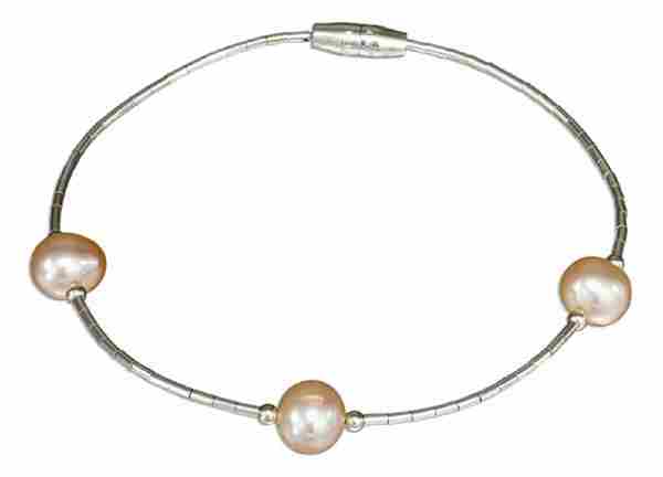 Pink Freshwater Pearl Liquid Silver Bracelet Pink Freshwater Pearl Liquid Silver Bracelet