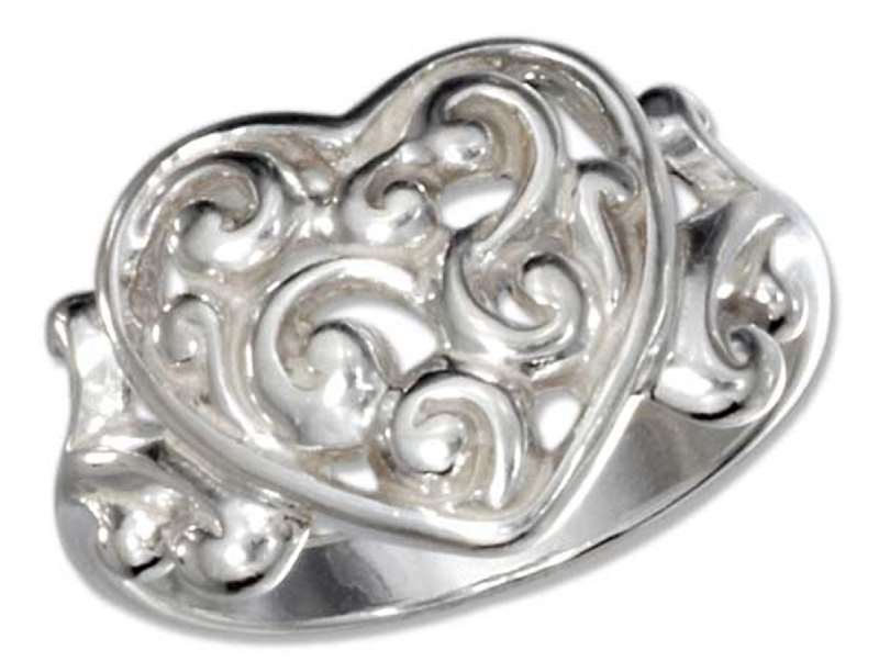 Filigree Scrolled Heart Ring Filigree Scrolled Heart Ring