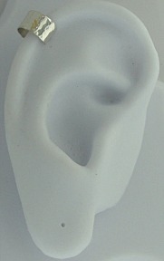 Left Or Right Nonpiercing Mini Flat Hammered Band Upper Ear Cuff Left Or Right Nonpiercing Mini Flat Hammered Band Upper Ear Cuff