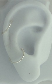 Nonpiercing Plain Band With Balled Ends Ear Cuff Nonpiercing Plain Band With Balled Ends Ear Cuff