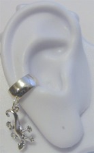 Left Or Right Nonpiercing Dangling Lizard Charmed Ear Cuff Left Or Right Nonpiercing Dangling Lizard Charmed Ear Cuff